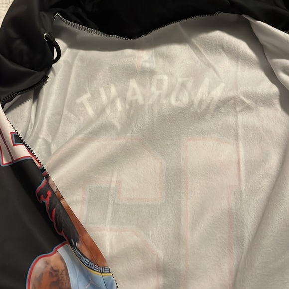 **SOLD** NWT - Memphis Grizzlies #12 Ja Morant Zip-up Hoodies  in Black - XL/XXL - Picture 7 of 7